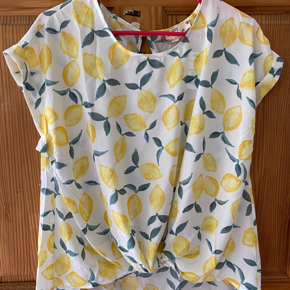 Hippie rose knot front shirt